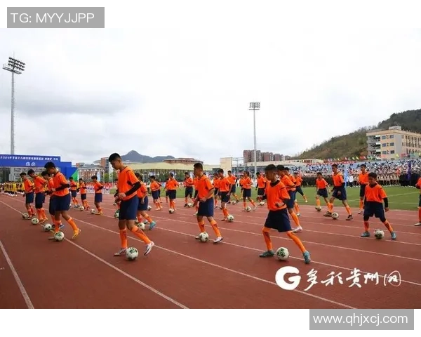 课本中的足球传奇人物与他们的辉煌故事 课本中的足球传奇人物与他们的辉煌故事