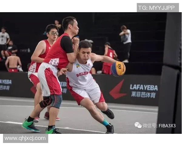 赛后分析：上海篮球队与成都篮球队的团队协作表现及其影响因素探讨