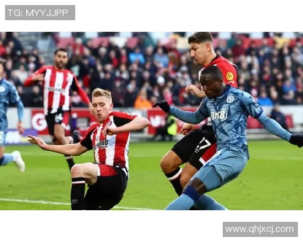 足球明星在KTV展现歌喉引发粉丝热议唱功与球技同样精彩