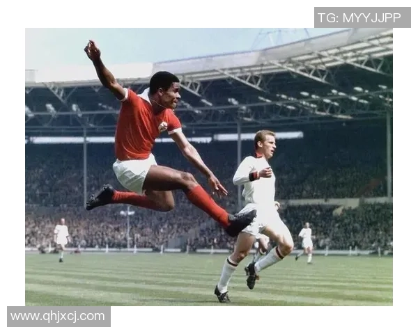 足球明星穿着的球衣号码揭秘及其背后的故事分析